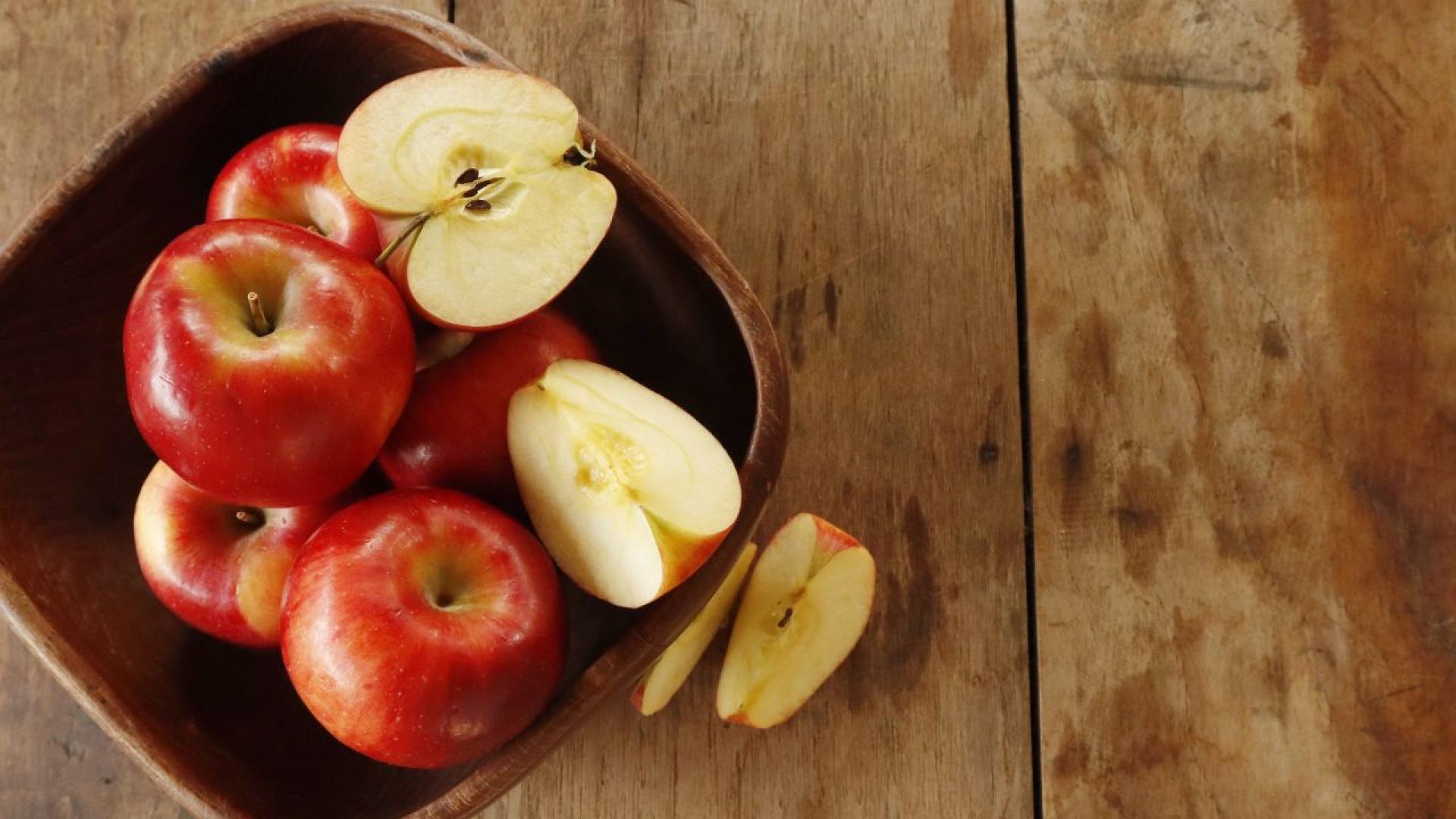 Казват ни че една ябълка на ден държи лекаря далеч