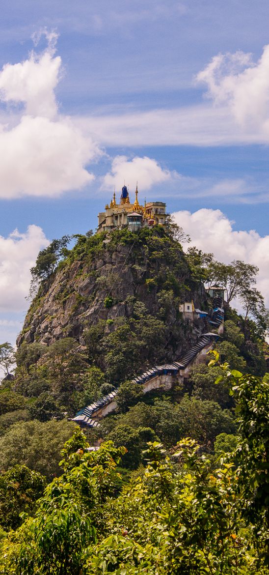 Манастир Таунг Калат