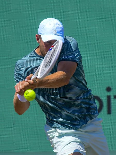 Корентен Муте Талон Грийкспор1