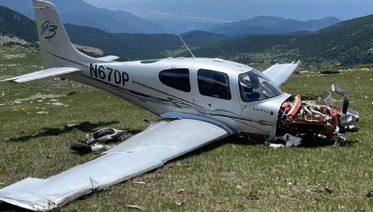 d - Кой е пилотът, кацнал аварийно в Пирин?