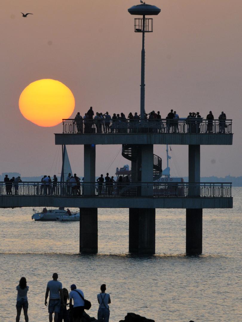 джулай морнинг