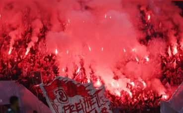 Четирима загинали при падане от трибуна на стадион в Алжир