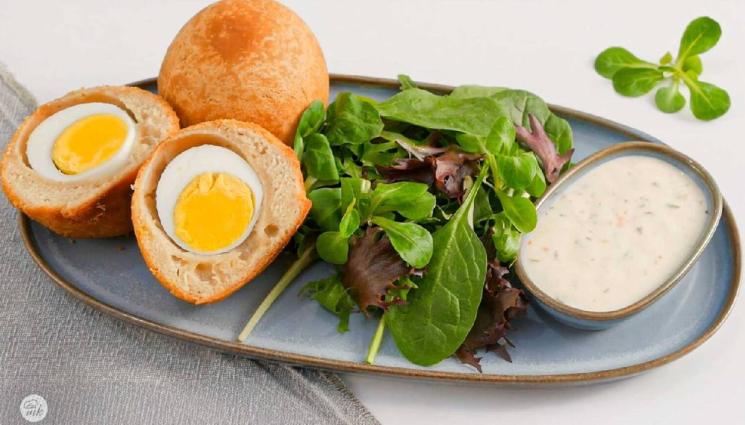 рецепти - Гответе с matekitchen.com: Хрупкави пилешки парти бутчета или пък бързи пържени кексчета с яйце (ВИДЕО)