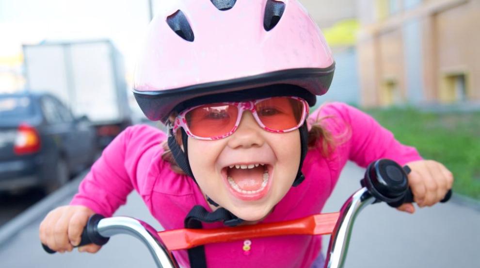 Как да научим детето си да кара колело: Стъпка по стъпка с търпение и усмивка