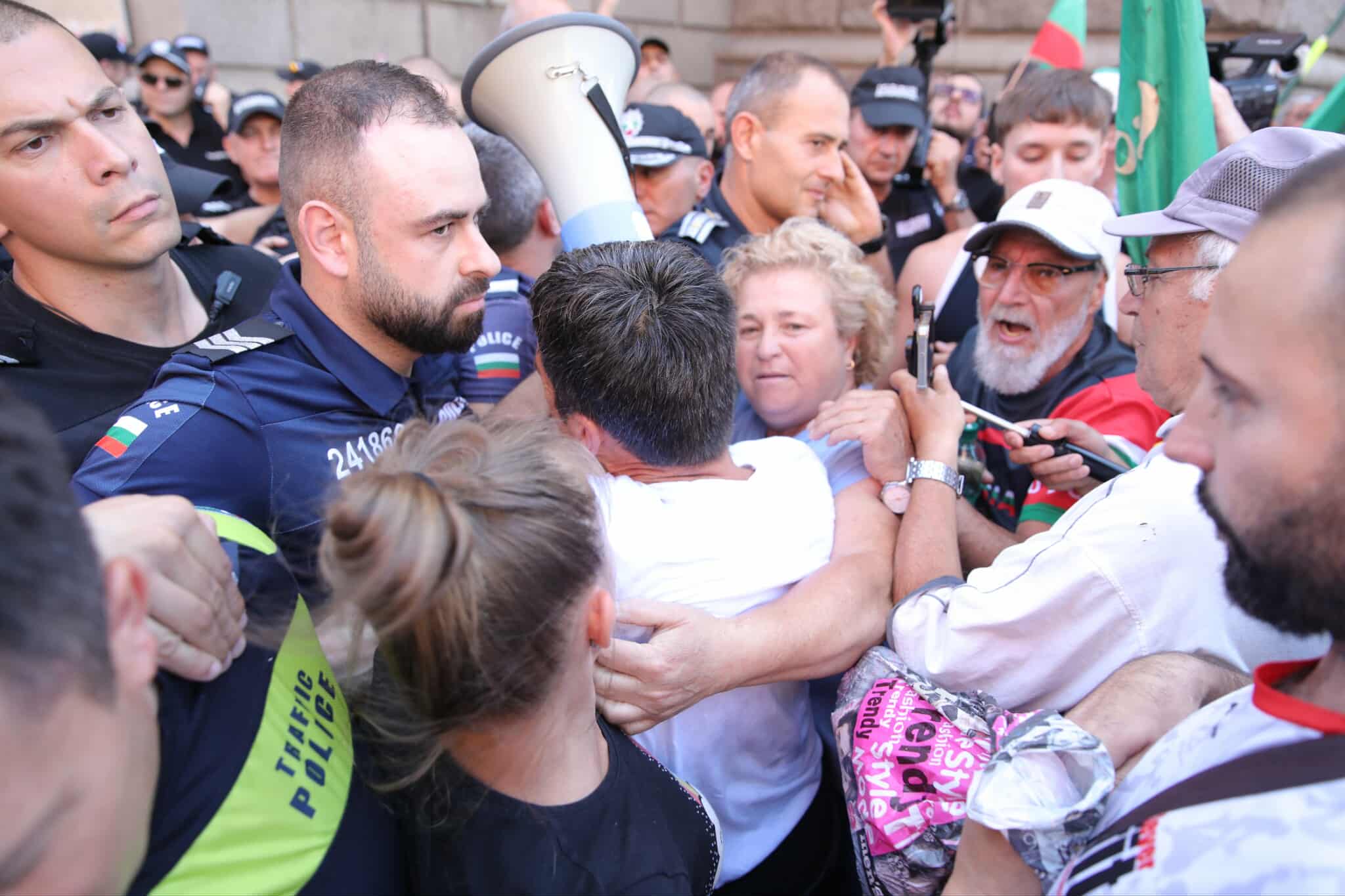 протест НС евро