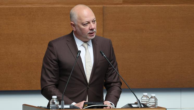 желязков - ТРЕТИ ПЪТ НЕ СТАНА: Вотът на недоверие към кабинета