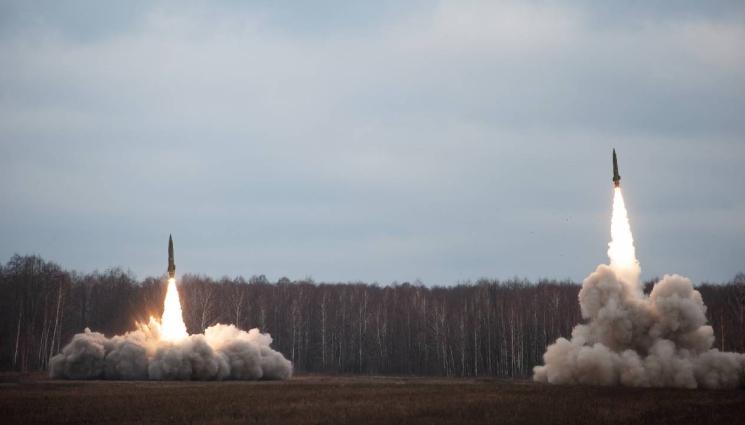 d - Русия изстреля 11 ракети и 550 дрона срещу Киев (ВИДЕО)