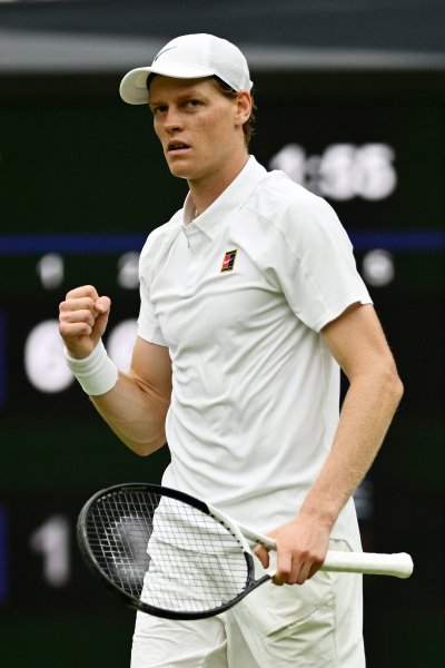 Яник Синер Педро Мартинес1