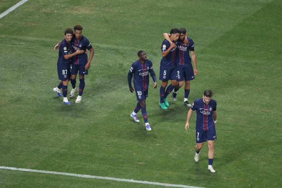 Пари Сен Жермен Байерн1