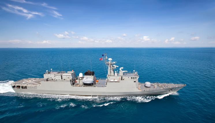 япония кораб - ЯПОНИЯ ВЪОРЪЖАВА ФИЛИПИНИТЕ СРЕЩУ КИТАЙ!