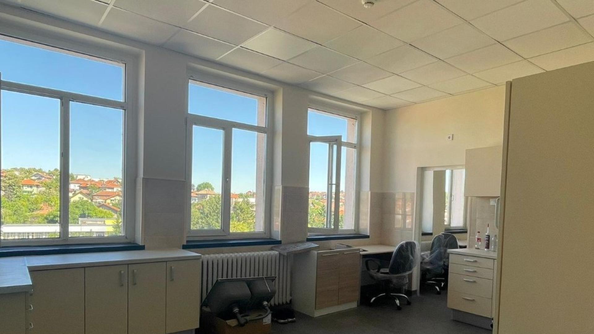 Ремонтът на част от отделението по акушерство и гинекология в