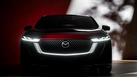 Mazda вижда човека в центъра на управлението на колите, а не компютрите