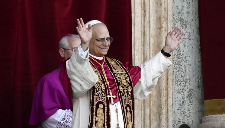 Гамарели - Кой облича деветима папи? (СНИМКИ)