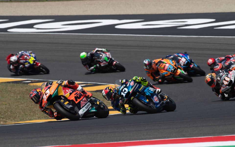 Дениз Ончу с втора победа за сезона в Moto2