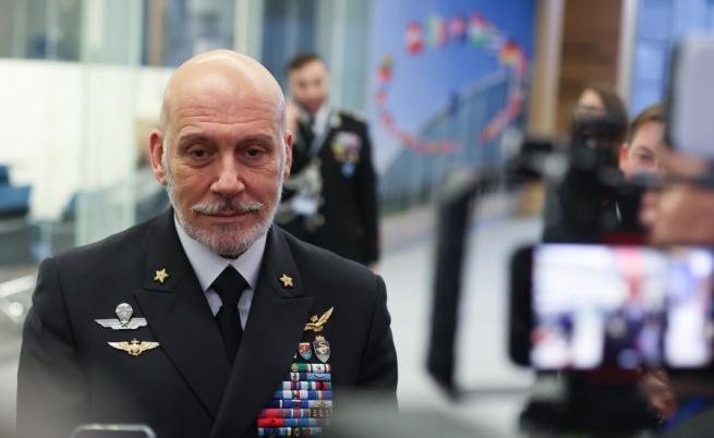 НАТО обмисля по-агресивен подход по отношение на хибридната война с Русия