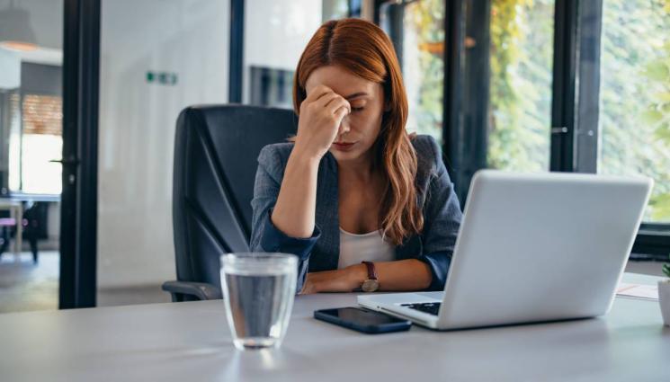 офис умора служител - РЕВОЛЮЦИОННО: Откриха причината за хроничната умора!