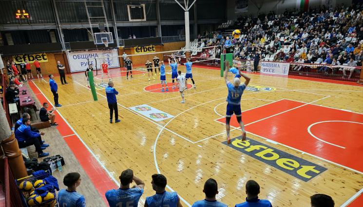 Дунав - Волейболният Дунав Русе се раздели с трима чужденци и работи по привличане на нови играчи