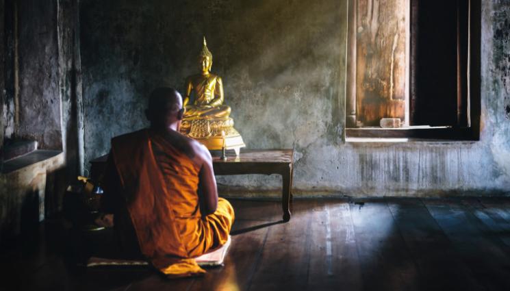 будистки монах - Жена съблазни и изнуди будистки монаси за $12 милиона!