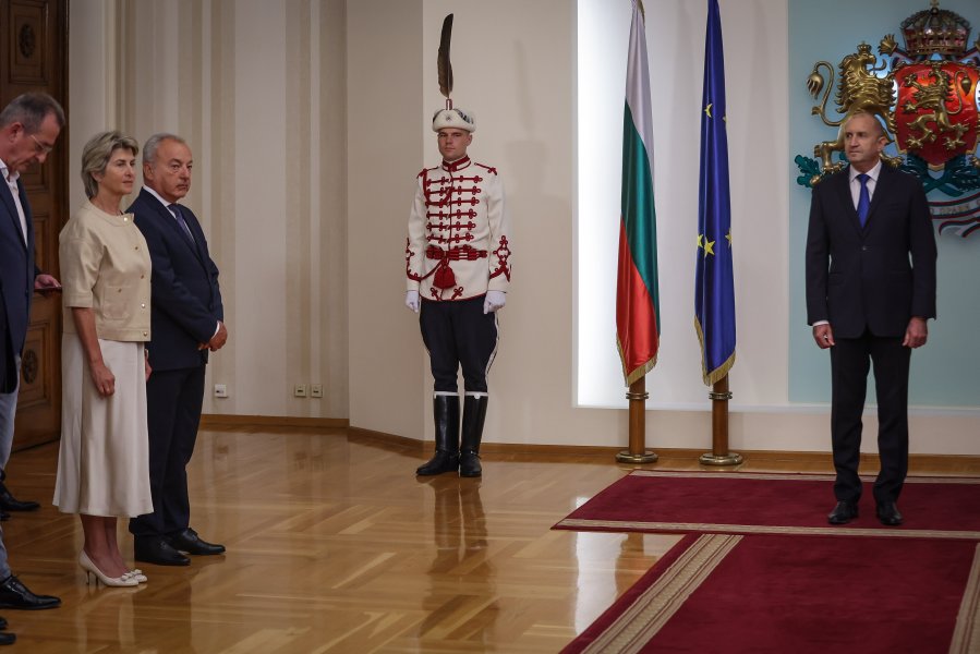 Волейбол награждаване1