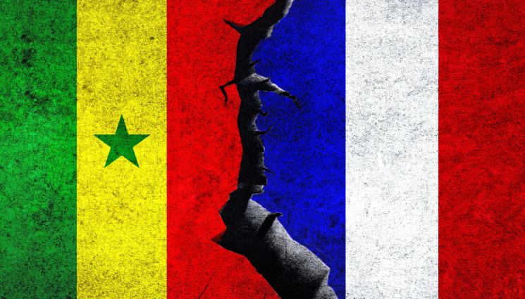 франция сенегал - ФРАНЦИЯ НАПУСКА СЕНЕГАЛ: Край на военната ѝ ера в Западна Африка!