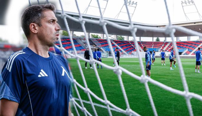 Веласкес Левски Унгария Апоел