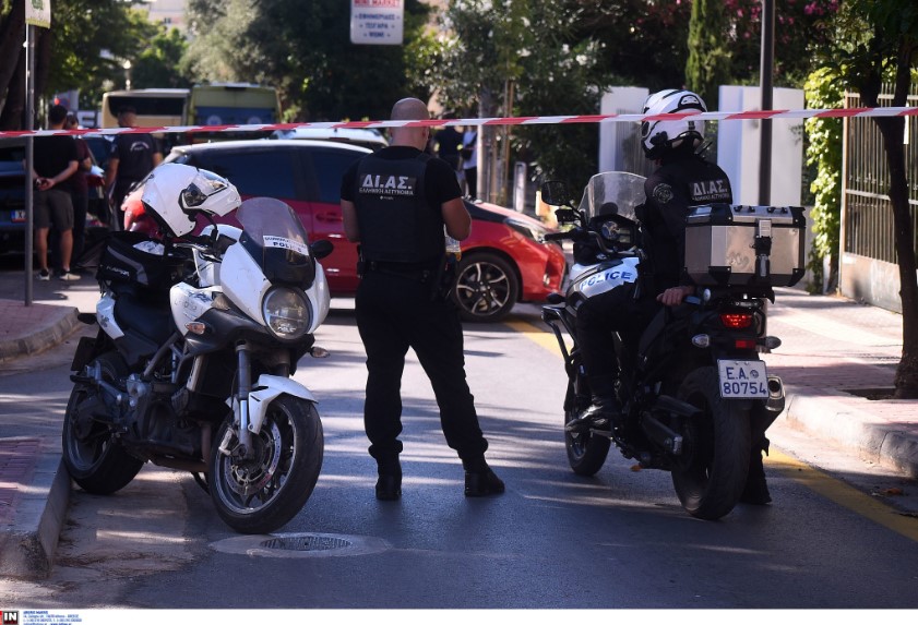 убийството на професора