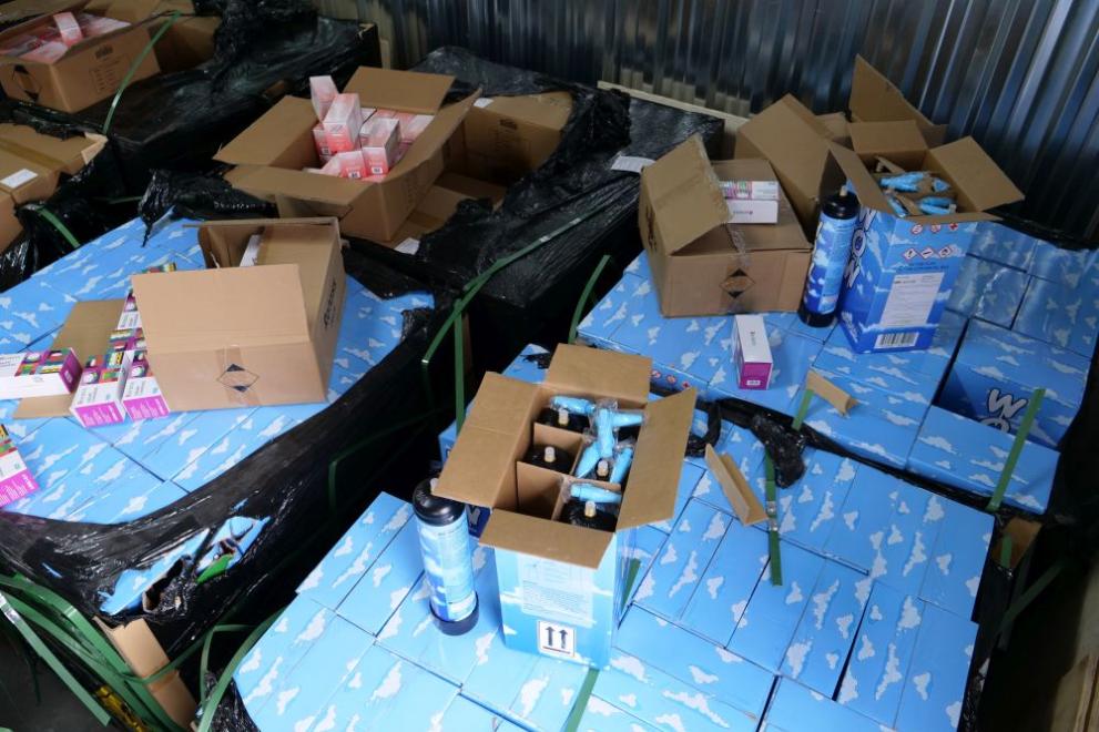 Столични полицаи са задържали над 120 000 единици райски газ