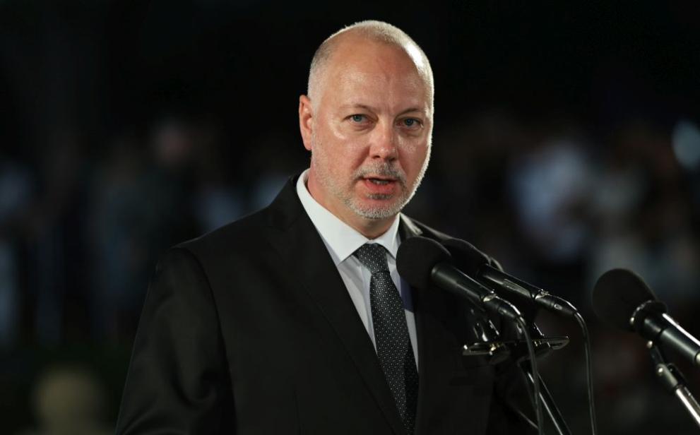 Паметта на Апостола не следва да бъде камъкът в прашката