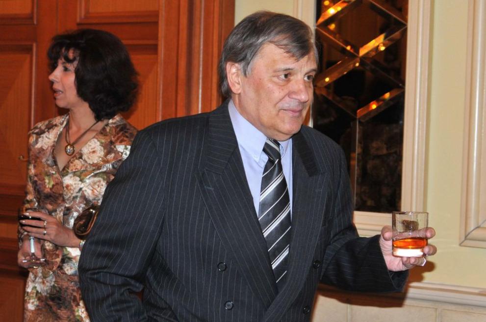  Иван Славков 