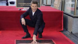 Осъзнавам че съм известен като филмов актьор но съм роден