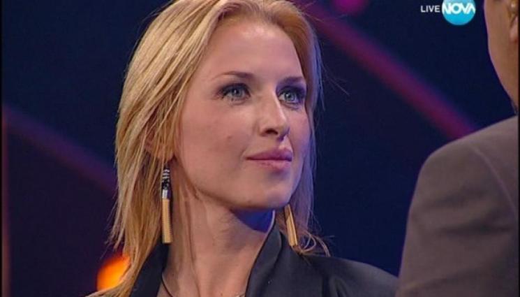 Йоана Захариева Йоко - Йоана Захариева-Йоко с прочувствено прощално стихотворение за Тодор Славков!