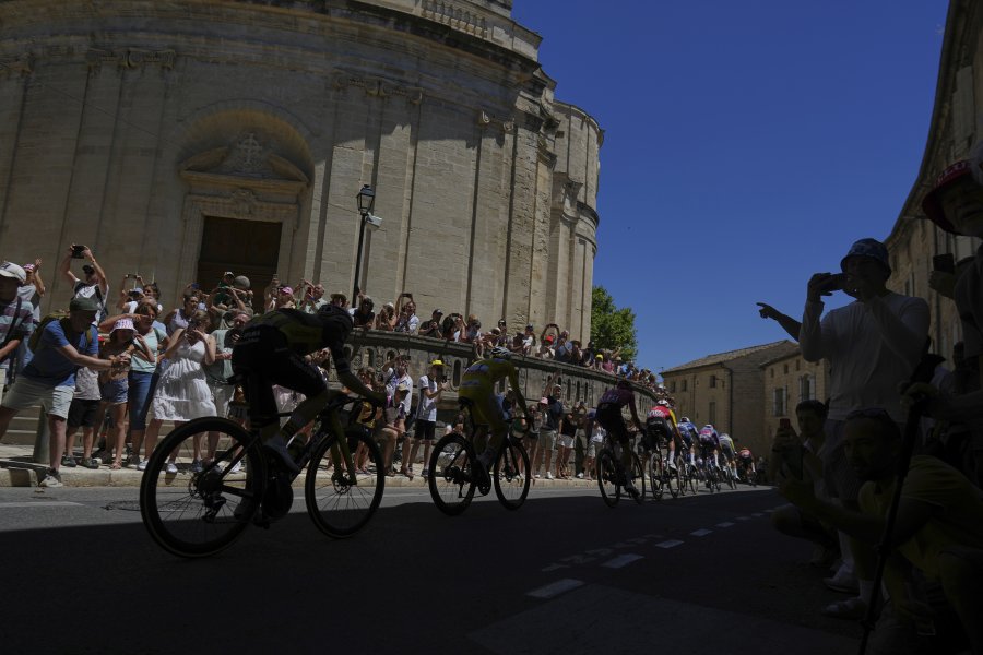 Обиколка на Франция1