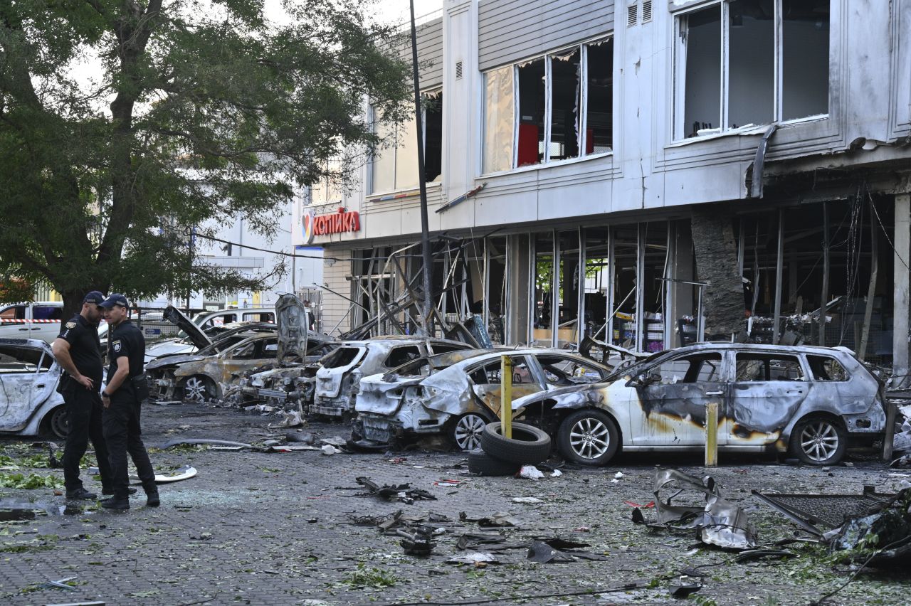 <p>Протест срещу Зеленски и руски обстрел в Украйна</p>