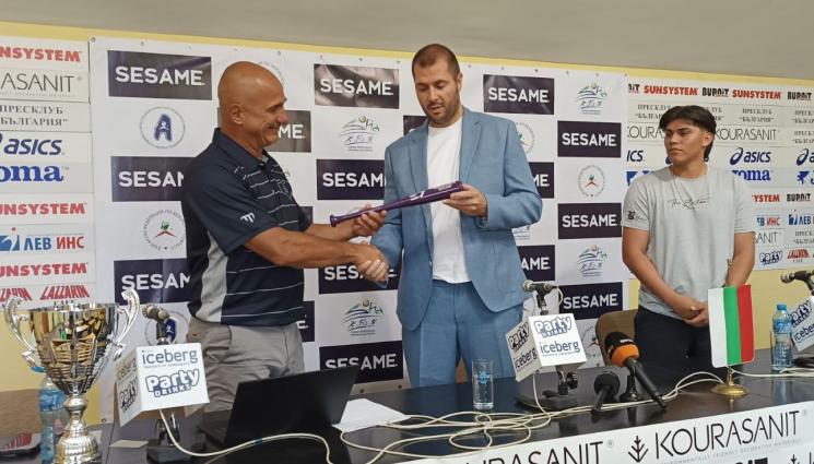 Бейзбол 5 - Мексикански национал подсилва 