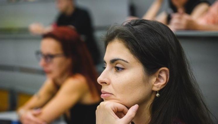 здраве с телеграф - ЗДРАВЕ с Телеграф: Директорът на Бърза помощ във Варна д-р Моника Агатова: Вдигнаха заплатите на спешните медици