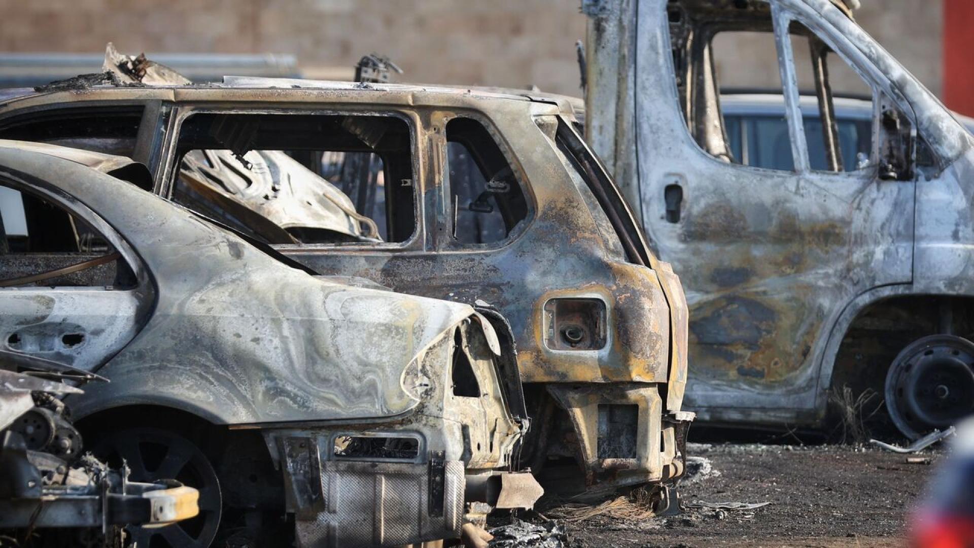 Пожарът който унищожи десетки автомобили в морския курорт Свети Влас е