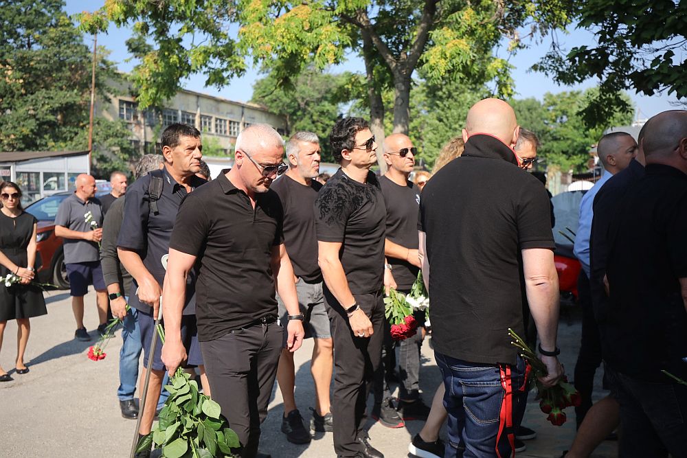 Последно сбогом с Тодор Славков