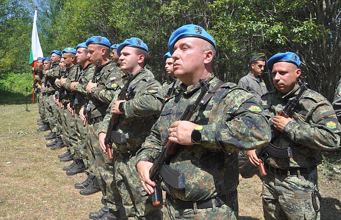 загинали офицери