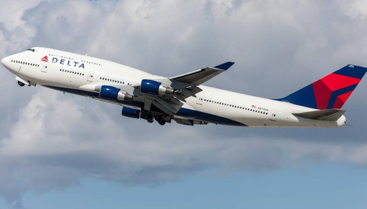 d - Свалиха пиянa жена пилот преди 9-часов полет от Стокхолм до Ню Йорк