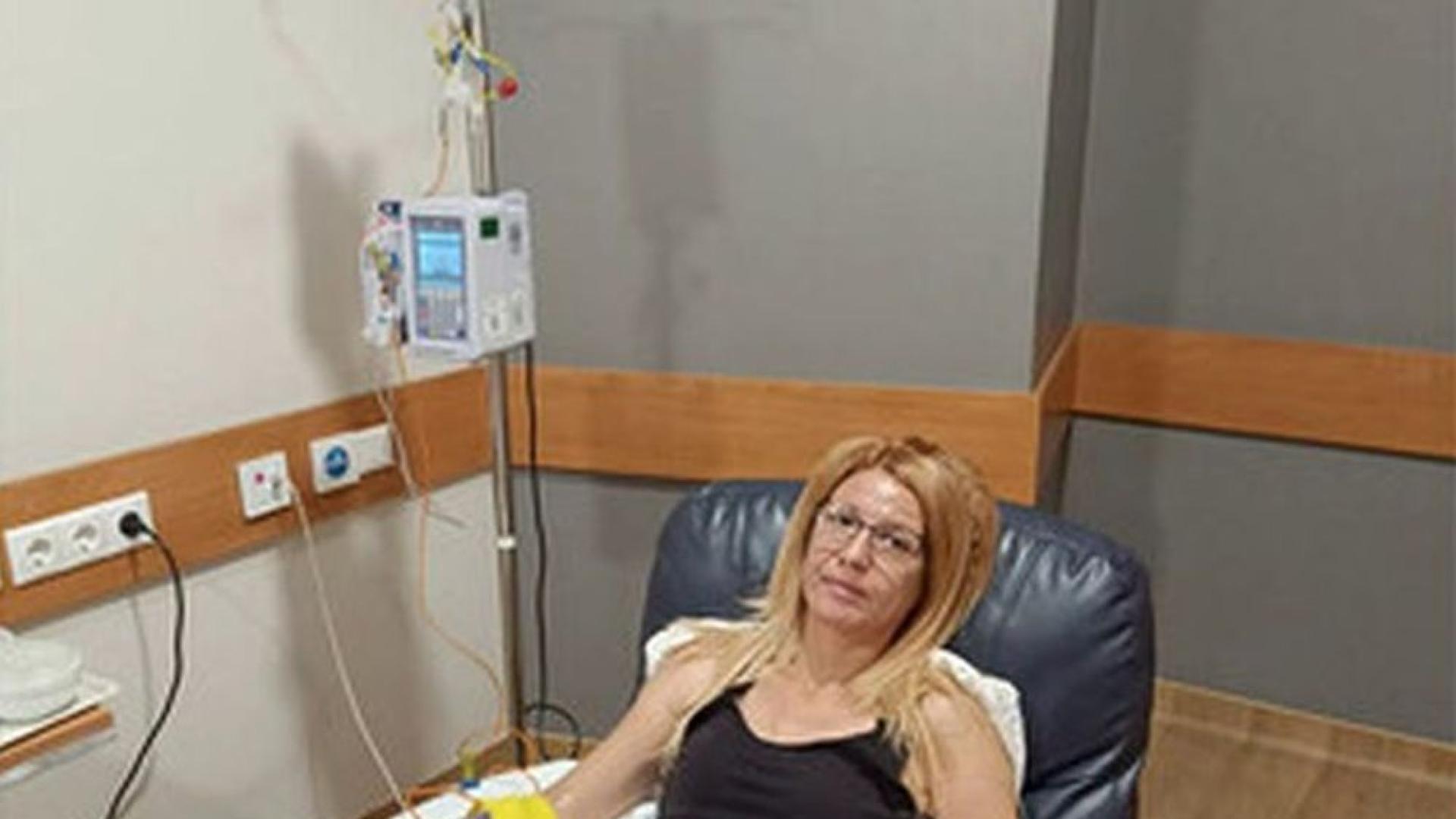 Млада българска учителка се бори с коварно заболяване което въпреки