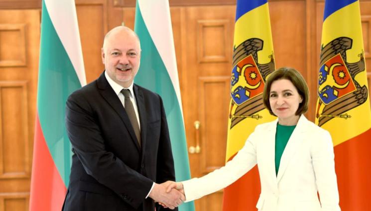 желязков - Премиерът Желязков пред президента Мая Санду: България твърдо подкрепя европейската интеграция на Молдова