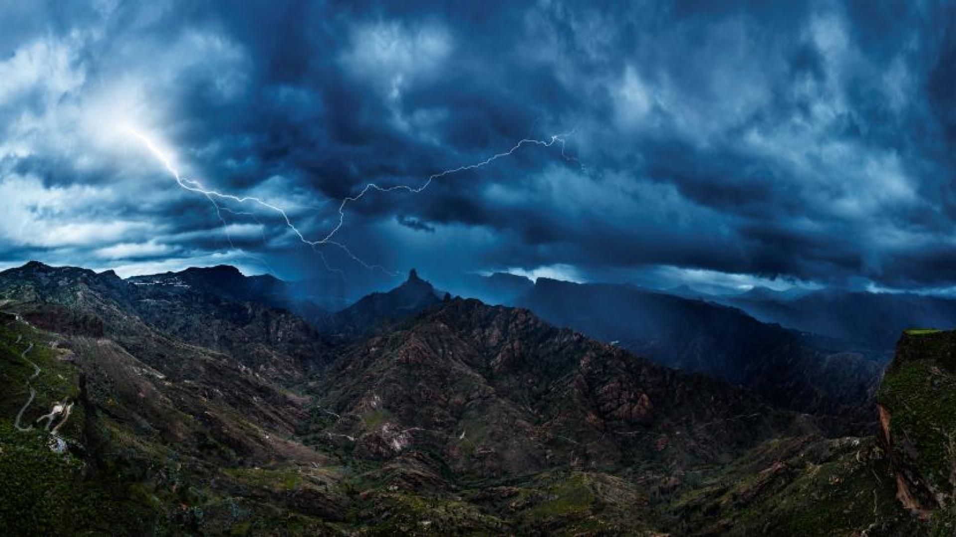 До обяд условията за туризъм в планините са добри следобед