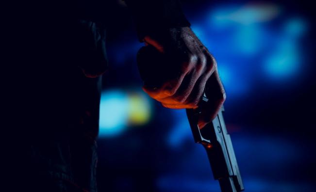 Фатална игра с пистолет отне живота на 17-годишен българин в Италия