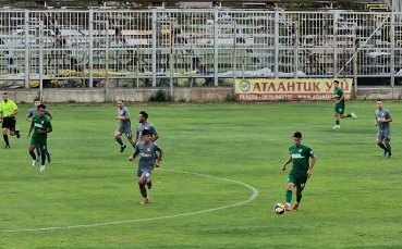 Берое загуби от аматьори в контрола