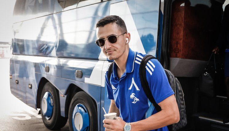 Левски - ЛЕВСКИ ТРЪГНА ЗА ПОРТУГАЛИЯ!