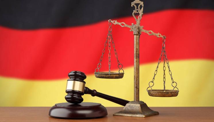 д - Доживотен затвор за убиеца на българското семейство в Германия