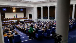 парламент депутати