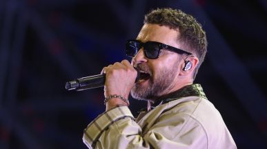 Justin Timberlake направи първа музикална изява от месеци в чест на Pharrell Williams