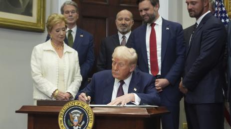 Тръмп подписва в Белия дом новия указ за митата