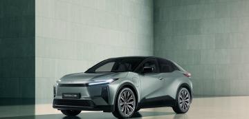 <p>Toyota C-HR+</p>